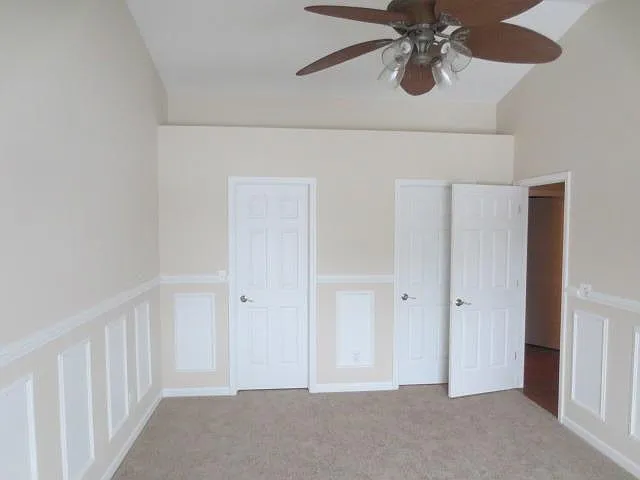 7494 Thomas Dr — Photo 4