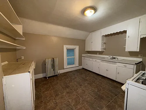 508 W Marion St Photo 1
