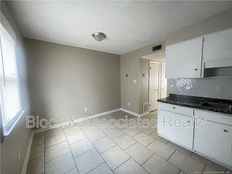 4959 Galveston Dr #C — Photo 7