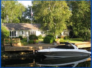 4235 Island Circle Dr, Sturgeon Bay, WI 54235