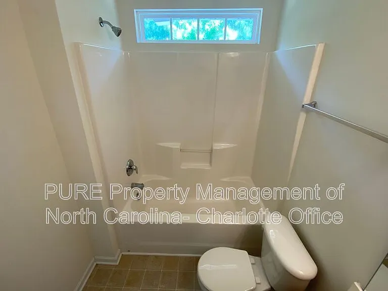 304 Hancock Union Ln — Photo 18