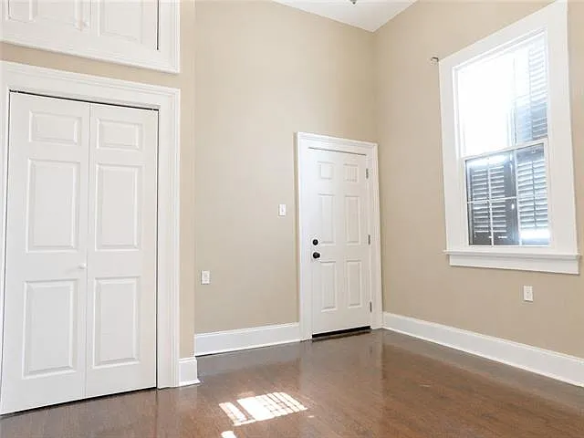 3910 Laurel St — Photo 9