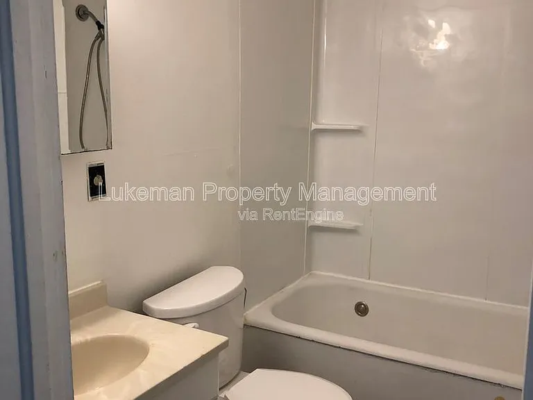 609 Pearl St #1 — Photo 3