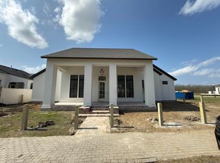 2725 Pointe Marie Dr, Baton Rouge, LA 70820