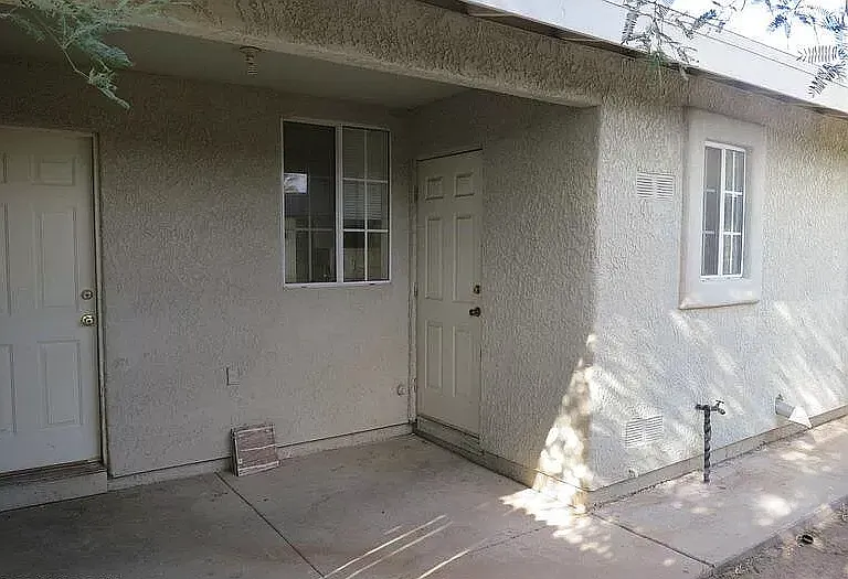 2645 N Dodge Blvd #3 — Photo 10