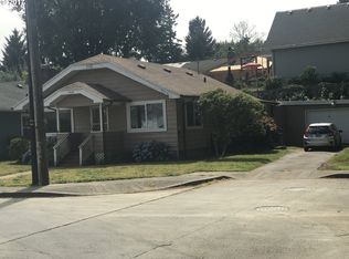 1404 Union Ave, North Bend, OR 97459