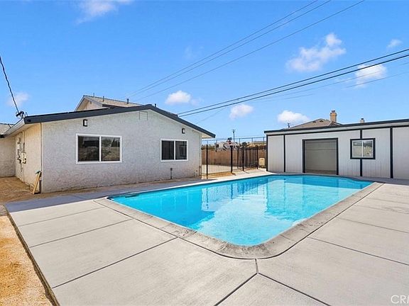 3rd image of 351 Armory Rd