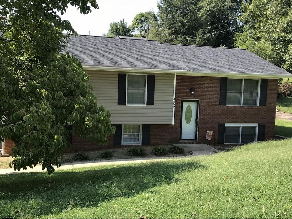 1st image of 4550 Ronald Dr