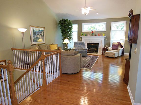 3rd image of 116 Mohican Ln