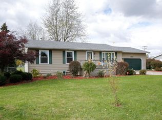 1010 Lauri Ln, Sturgis, MI 49091