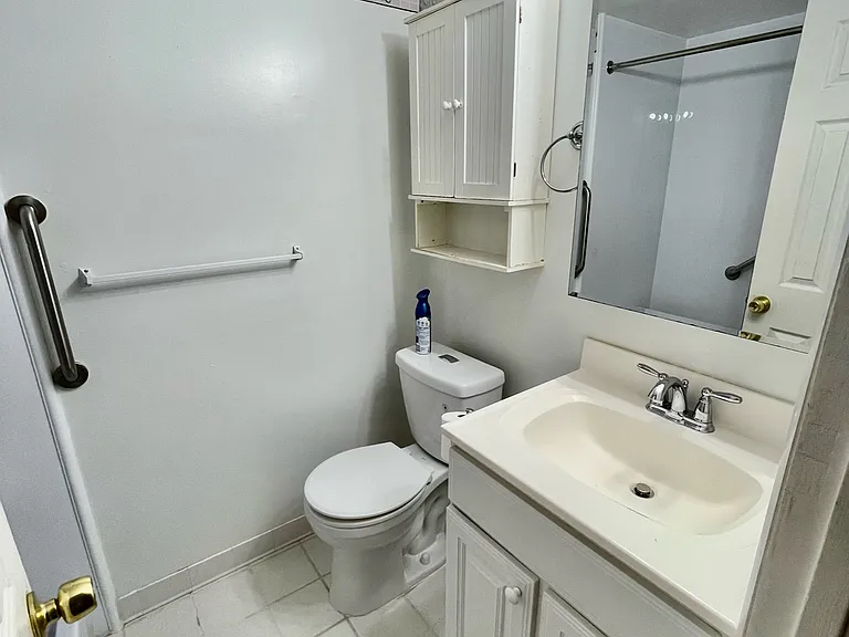 5709 Kendall Ct — Photo 15