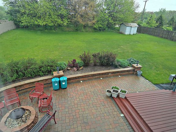 5th image of 1110 Moraine Dr