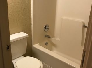 1263 W Mount Comfort Rd APT 111, Fayetteville, AR 72703