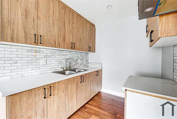 2130 6th Ave #6 — Photo 11