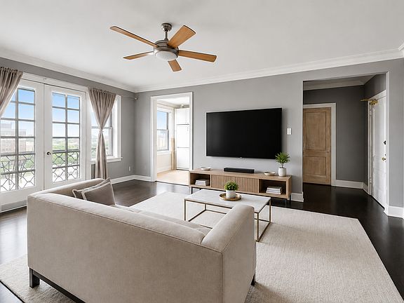 4th image of 1755 E 55th St APT 1202