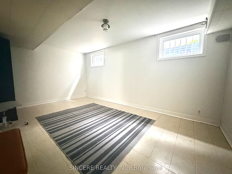 36 Sumner Heights Dr — Photo 11