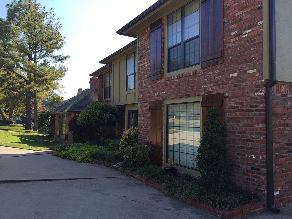 2nd image of 1604 Winding Ridge Rd