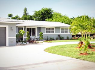 2077 Carambola Rd, West Palm Beach, FL 33406