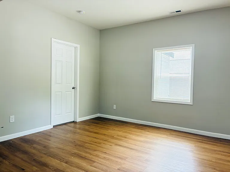 611 S Mountain St #A — Photo 22