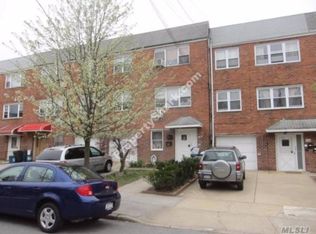 6150 219th St, Bayside, NY 11364
