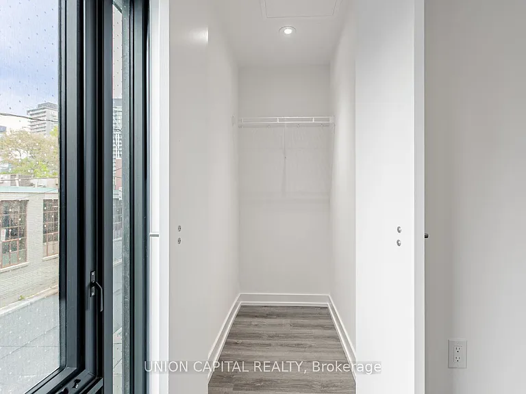 28 Eastern Ave #Townhouse 109 — Photo 31