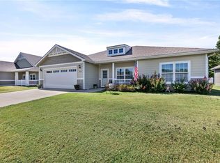 1722 S Willow St, Ottawa, KS 66067