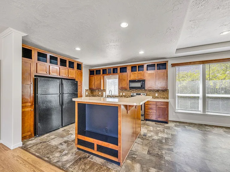225 Wilson Rd — Photo 7