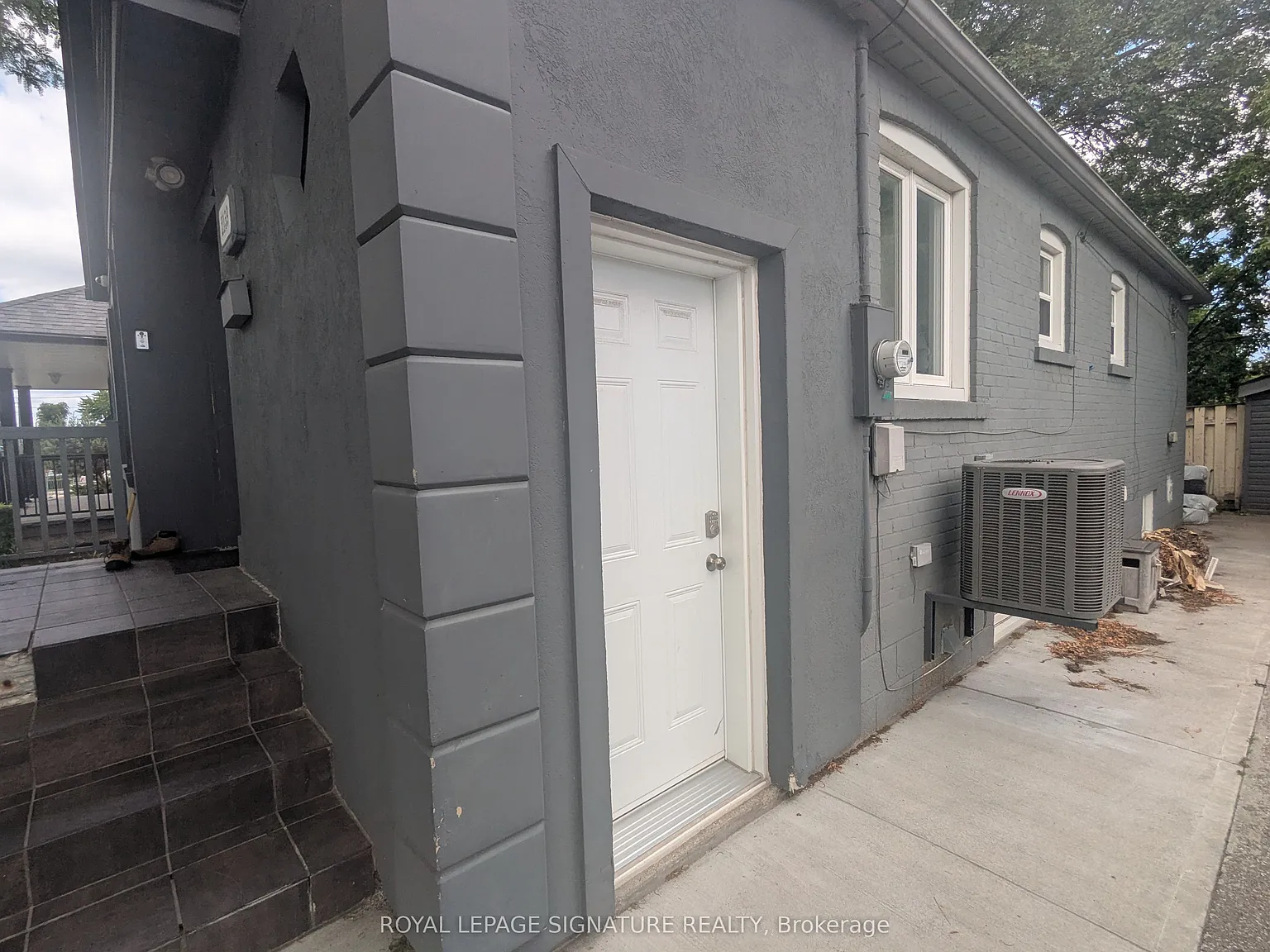 2 bed, $2,000 — Photo 1