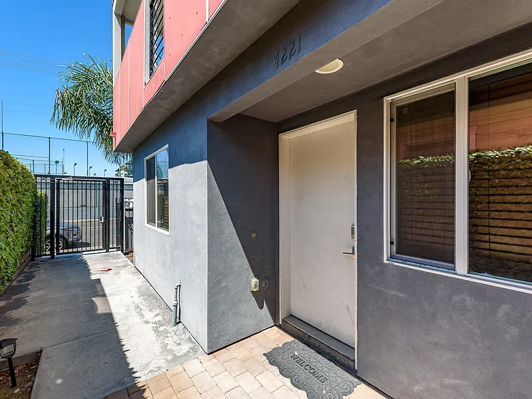 4221 Idaho St — Photo 49