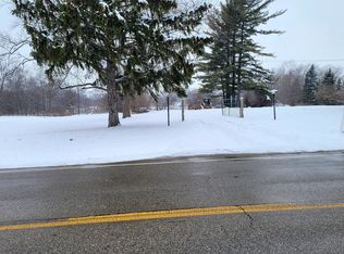 39790 N Green Bay Rd, Beach Park, IL 60099