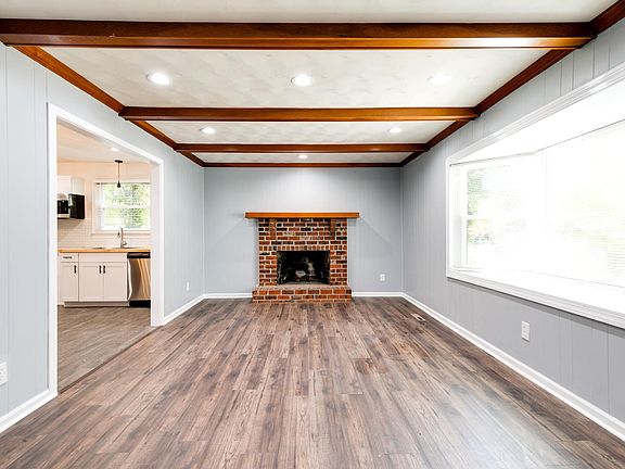 4th image of 507 Chantecler Ave