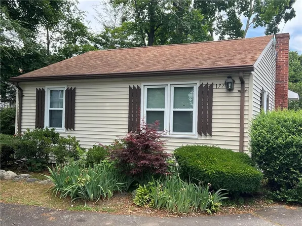 177 Spring St, East Greenwich, RI 02818