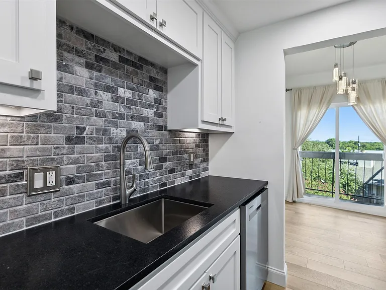8750 Park Ln #132 — Photo 11