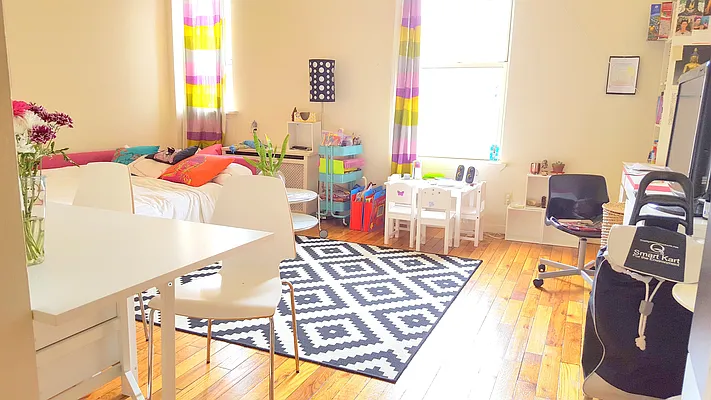 Rented by Manhattan Spaces | media 34