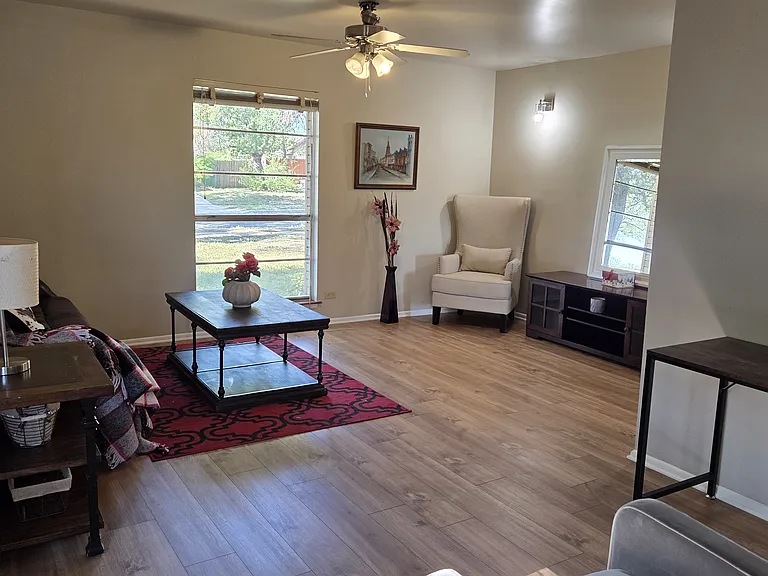 2910 Wacos Dr — Photo 20