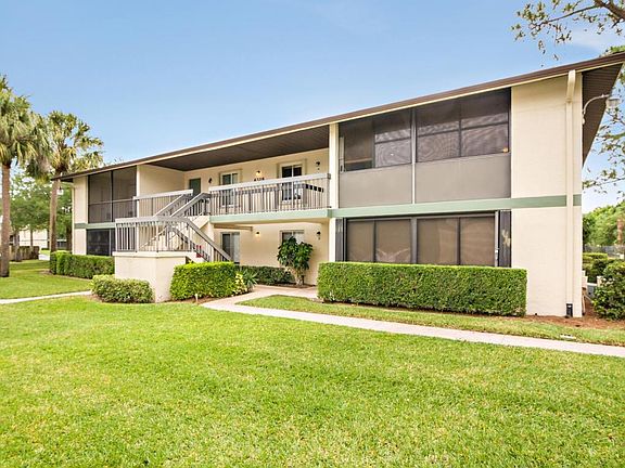 3rd image of 6328 Chasewood Dr #6-H