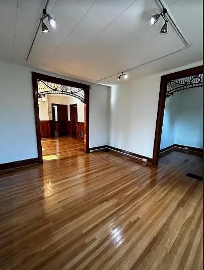 23 Mariemont Ave #2 — Photo 5