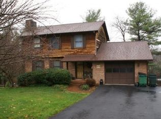 1270 Flint Dr, Christiansburg, VA 24073