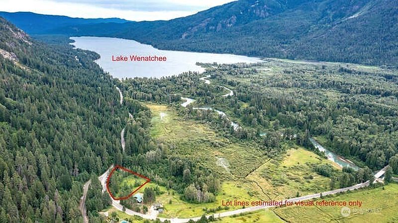 3rd image of 0 NNA Lake Wenatchee Highway
