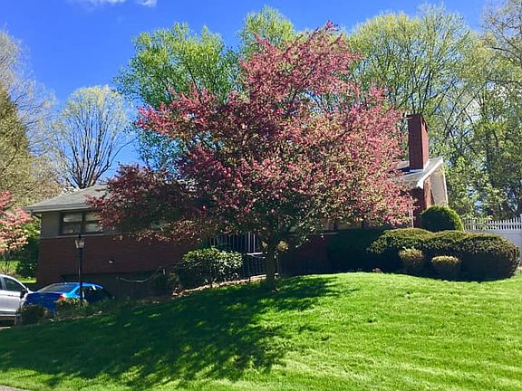 2nd image of 120 Welty Dr
