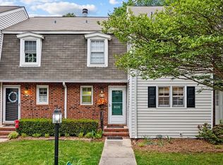 805 Kensington Dr, Cary, NC 27511