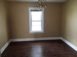 718 Spruce St, Roselle, NJ 07203