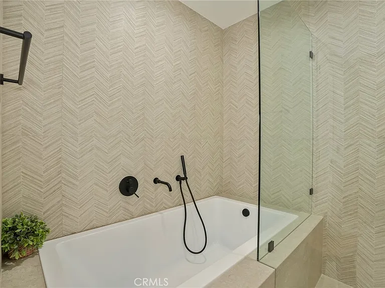 8788 Shoreham Dr #32 — Photo 21