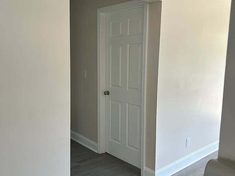 2913 Brooks Ave — Photo 11