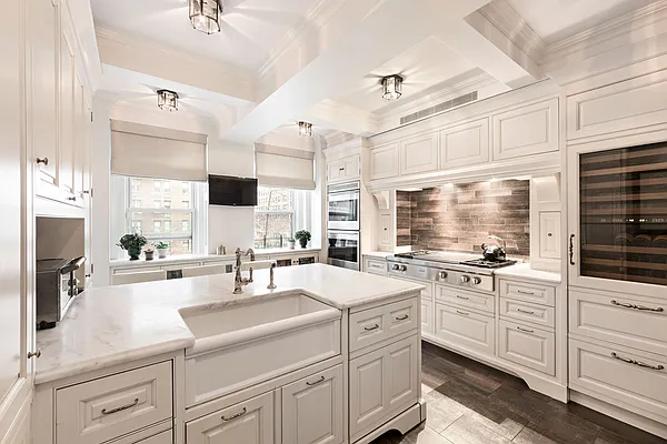 Sold by Compass | media 16