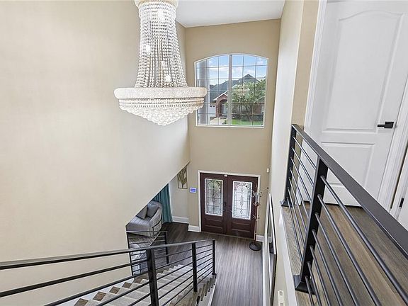 4th image of 1013 Revere Ln