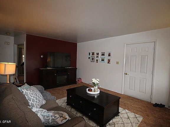 3rd image of 320 42nd St N