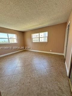 5th image of 421 NE 14th Ave APT 401