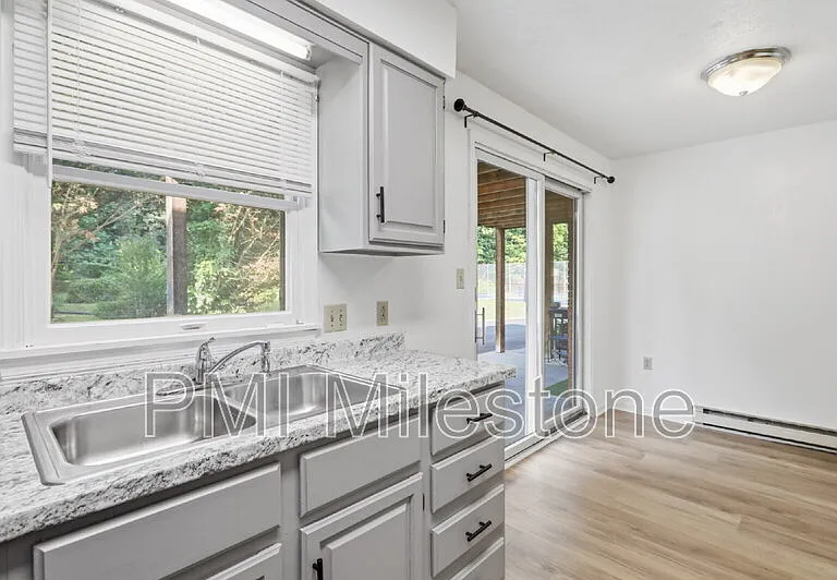 131 Biser St #2 — Photo 6