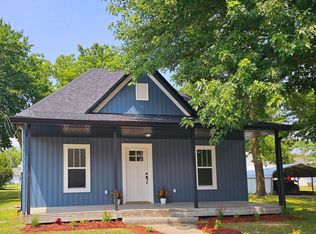 208 W 2nd St, Miller, MO 65707